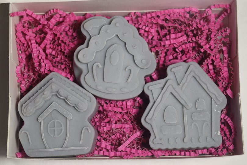 Dexter Christmas Houses